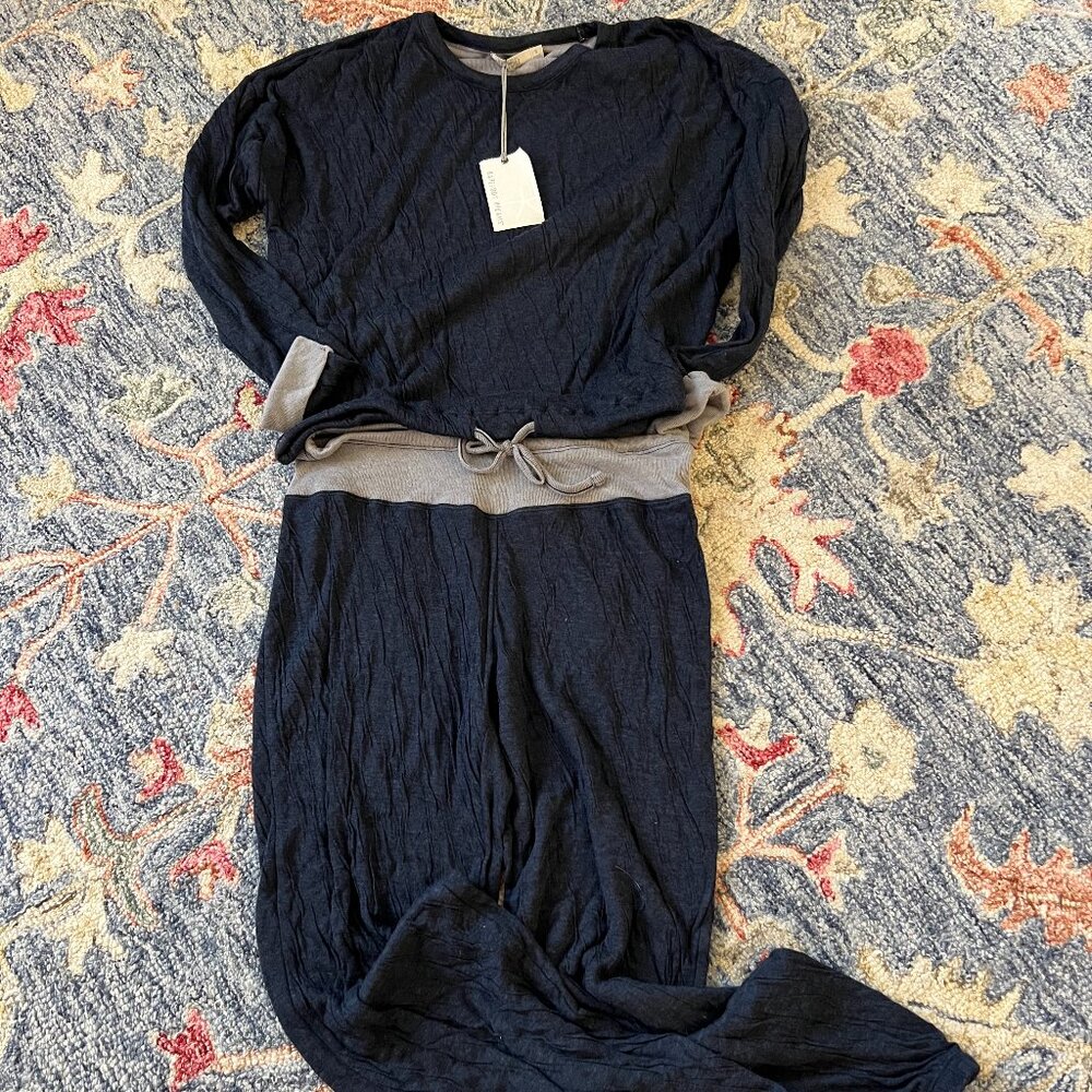 Barefoot Dreams Crinkle Malibu Lounge set NWT